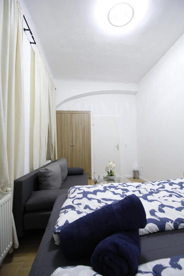 Comfort Triple Room Th Wien Exterior foto